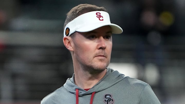 Dec 2, 2022; Las Vegas, NV, USA; Southern California Trojans head coach Lincoln Riley reacts in the first half of the Pac-12 Championship against the Utah Utes at Allegiant Stadium. Mandatory Credit: Kirby Lee-Imagn Images