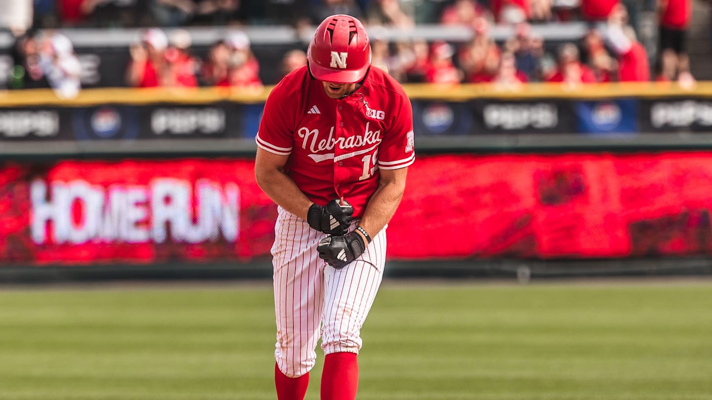 No. 25 Nebraska Baseball Completes Sweep of Iowa