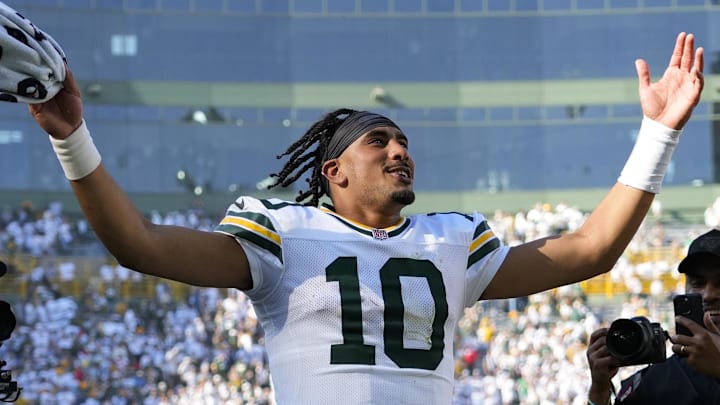 Green Bay Packers quarterback Jordan Love (10) celebrates after last year's victory over the Texans.