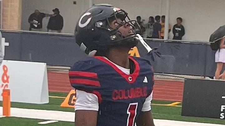 Columbus senior A'mir Sears will lead his Explorers against Miami Central in the GMAC championship game on Friday. Columbus senior A'mir Sears will lead his Explorers against Miami Central in the GMAC championship game on Friday.