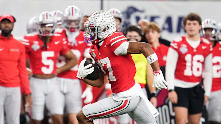  Carnell Tate would immediately upgrade the Browns' passing game.