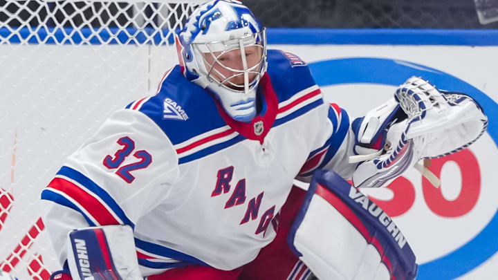 New York Rangers v Vancouver Canucks New York Rangers v Vancouver Canucks