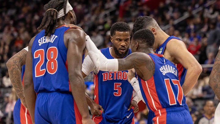 Apr 10, 2025; Detroit, Michigan, USA; Detroit Pistons guard Dennis Schroder (17) talks to teammates on a play stoppage against the New York Knicks during the first half at Little Caesars Arena. Mandatory Credit: David Reginek-Imagn Images