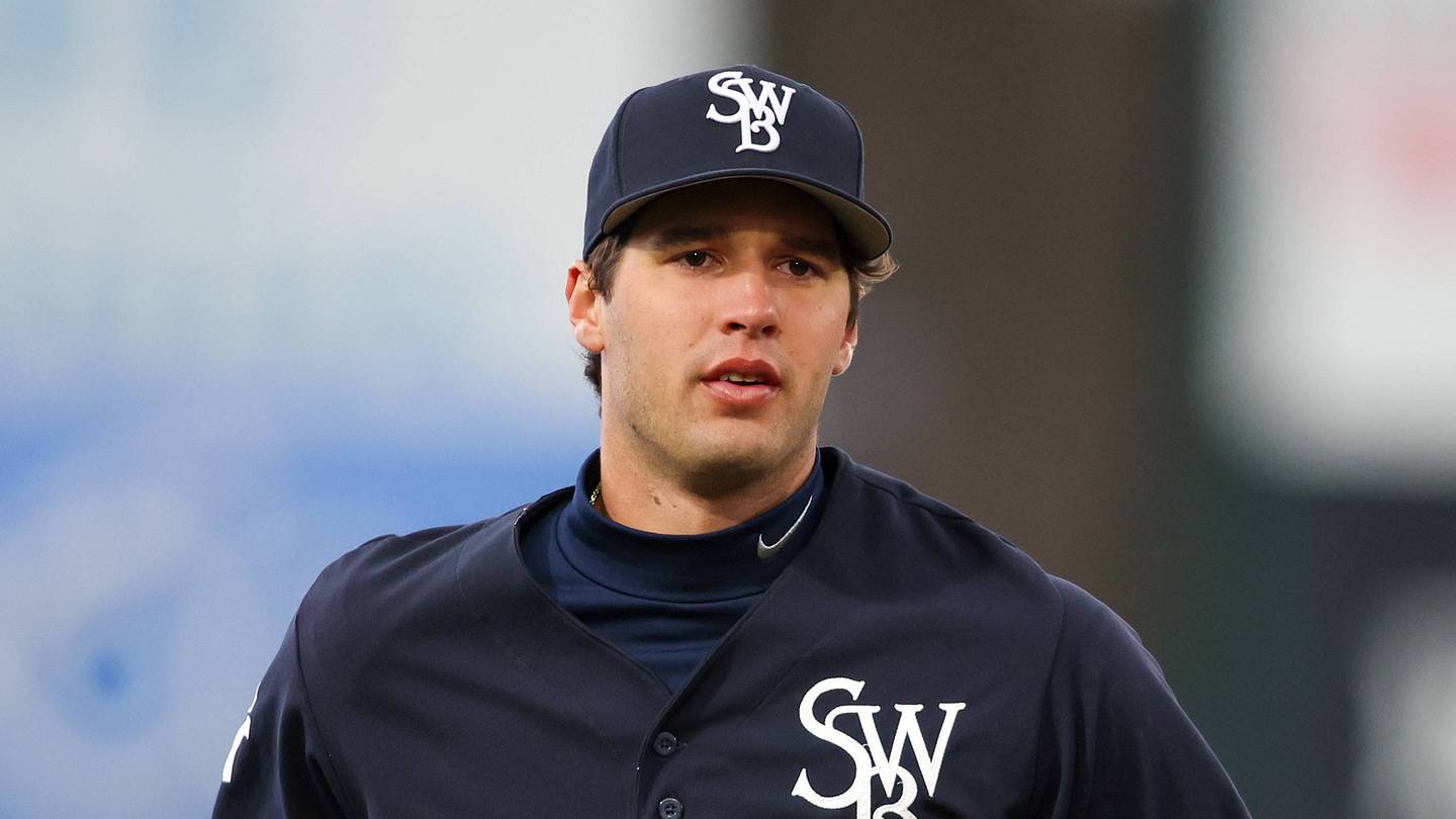 Spencer Jones’ Girlfriend Rocks Leopard Swimsuit With Yankees Prospect Before Call-Up