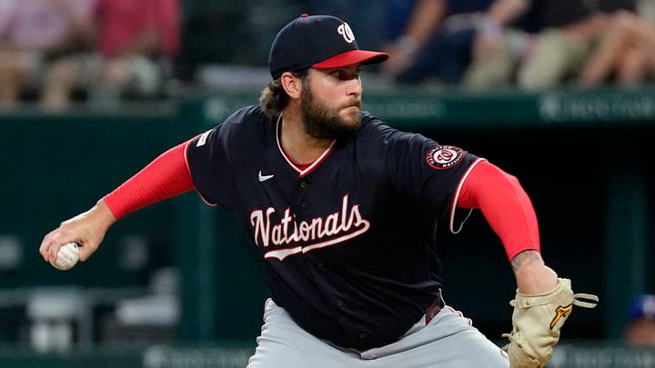 Washington Nationals pitcher Trevor Williams (32) delivers a pitch
