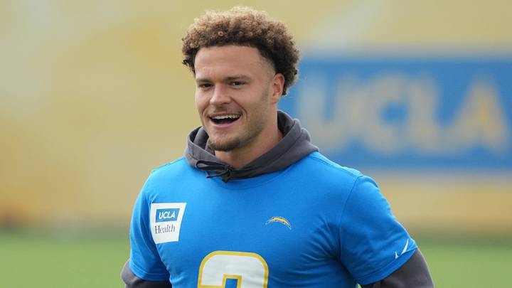 May 11, 2026; El Segundo, CA, USA; Los Angeles Chargers defensive back Elijah Molden (2) during offseason workouts at The Bolt. Mandatory Credit: Kirby Lee-Imagn Images May 11, 2026; El Segundo, CA, USA; Los Angeles Chargers defensive back Elijah Molden (2) during offseason workouts at The Bolt. Mandatory Credit: Kirby Lee-Imagn Images