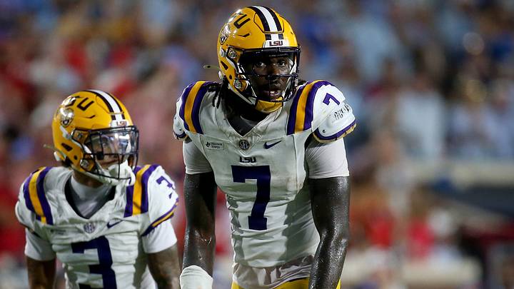 LSU Tigers tight end Trey'Dez Green (7) lines up during the third quarter against the Mississippi Rebels at Vaught-Hemingway Stadium. 