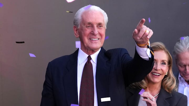 Los Angeles Lakers former coach Pat Riley (Mandatory Credit: Kirby Lee-Imagn Images) Los Angeles Lakers former coach Pat Riley (Mandatory Credit: Kirby Lee-Imagn Images)