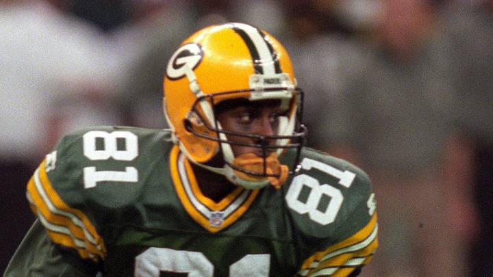 Green Bay Packers receiver Desmond Howard returns a kickoff during Super Bowl 31; Matthew Emmons-USA TODAY Sports