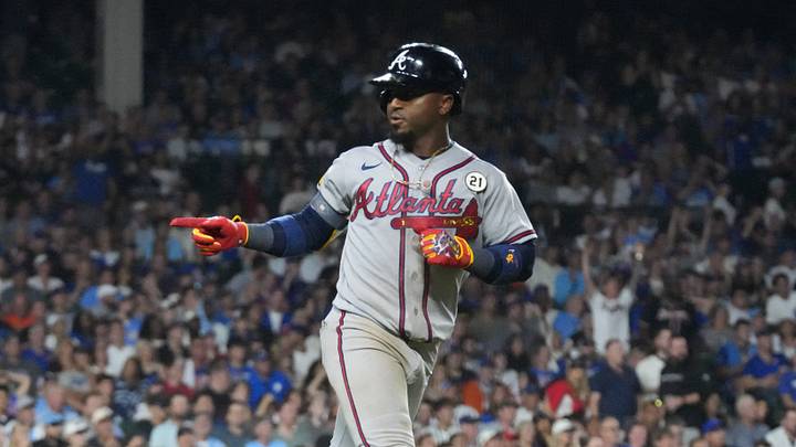 Sep 15, 2026; Chicago, Illinois, USA; Atlanta Braves second baseman Ozzie Albies (1) gestures after hitting a two-run home run against the Chicago Cubs during the seventh inning at Wrigley Field. Mandatory Credit: David Banks-Imagn Images Sep 15, 2026; Chicago, Illinois, USA; Atlanta Braves second baseman Ozzie Albies (1) gestures after hitting a two-run home run against the Chicago Cubs during the seventh inning at Wrigley Field. Mandatory Credit: David Banks-Imagn Images