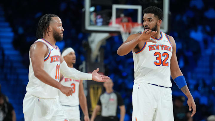 Dec 13, 2025; Las Vegas, Nevada, USA; New York Knicks guard Jalen Brunson (11) reacts with center Karl-Anthony Towns (32) against the Orlando Magic during the fourth quarter at T-Mobile Arena. Mandatory Credit: Kirby Lee-Imagn Images Dec 13, 2025; Las Vegas, Nevada, USA; New York Knicks guard Jalen Brunson (11) reacts with center Karl-Anthony Towns (32) against the Orlando Magic during the fourth quarter at T-Mobile Arena. Mandatory Credit: Kirby Lee-Imagn Images
