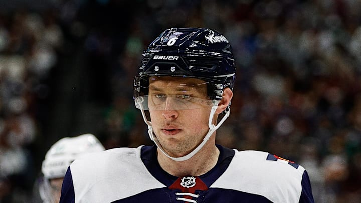 Colorado Avalanche defenseman Erik Johnson (6) 