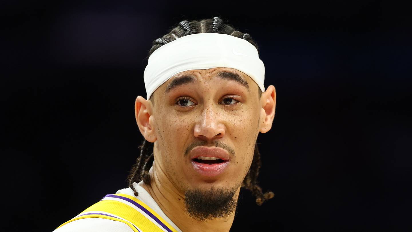 Jazz bench Jaxson Hayes after one game but may have found the right role for ex-Laker