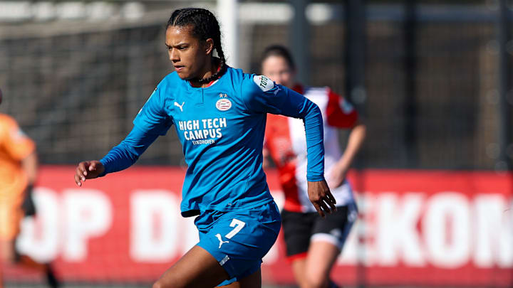 Esmee Brugts wants to win everything with PSV Vrouwen. 