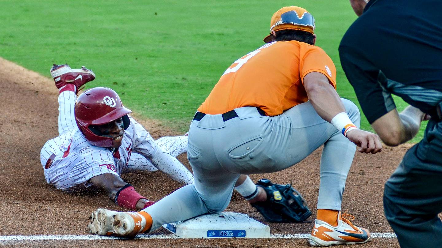 Oklahoma Unable to Complete Rally in Series-Opening Loss to Tennessee