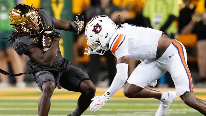 Auburn Tigers defensive back Champ Anthony is set to miss an undisclosed amount of time due to a thumb injury. Auburn Tigers defensive back Champ Anthony is set to miss an undisclosed amount of time due to a thumb injury.