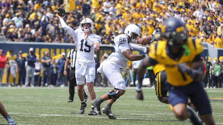 Penn State Nittany Lions quarterback Drew Allar (15)
