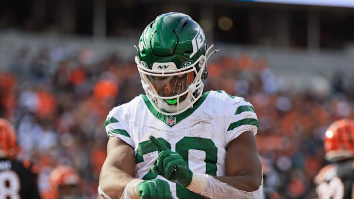 Oct 26, 2025; Cincinnati, Ohio, USA; New York Jets running back Breece Hall (20) celebrates during the fourth quarter against the Cincinnati Bengals at Paycor Stadium. Mandatory Credit: Katie Stratman-Imagn Images