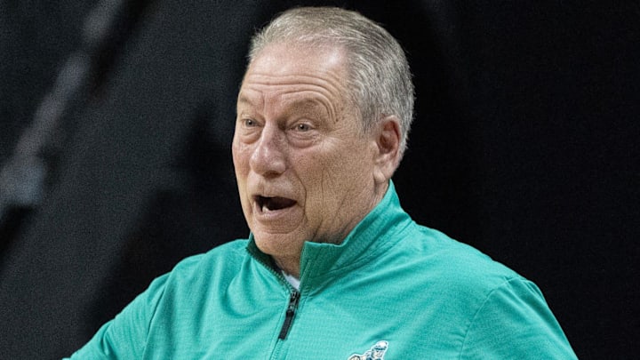 Michigan State coach Tom Izzo calls to his team during the first half against Oregon at Matthew Knight Arena in Eugene Jan. 20, 2026. Michigan State coach Tom Izzo calls to his team during the first half against Oregon at Matthew Knight Arena in Eugene Jan. 20, 2026.