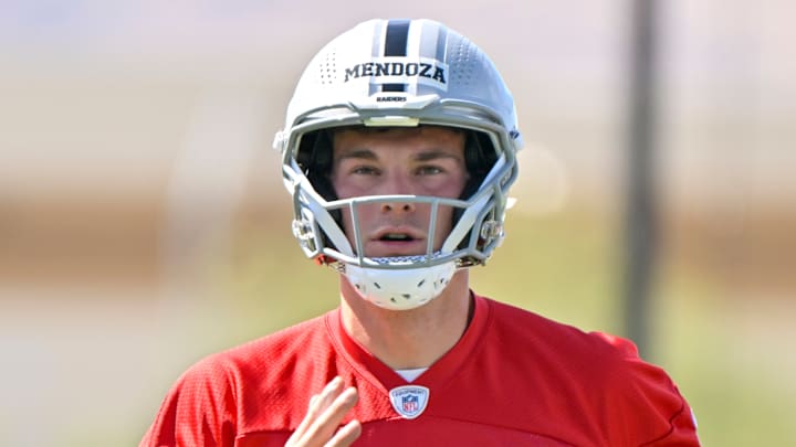 Las Vegas Raiders QB Fernando Mendoza