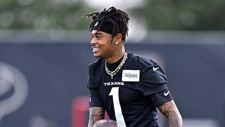 Jun 10, 2026; Houston, Texas, USA; Houston Texans wide receiver Tank Dell (1) participates during the team’s minicamp at Houston Methodist Training Center. Mandatory Credit: Maria Lysaker-Imagn Images Jun 10, 2026; Houston, Texas, USA; Houston Texans wide receiver Tank Dell (1) participates during the team’s minicamp at Houston Methodist Training Center. Mandatory Credit: Maria Lysaker-Imagn Images
