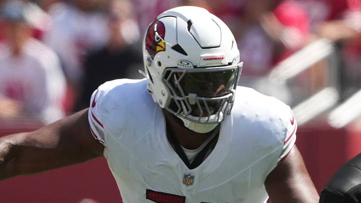 Sep 27, 2026; Santa Clara, California, USA; Arizona Cardinals offensive tackle Paris Johnson Jr. (70) blocks against San Francisco 49ers linebacker Ogbo Okoronkwo (59) during the first quarter at Levi's Stadium. Mandatory Credit: Darren Yamashita-Imagn Images Sep 27, 2026; Santa Clara, California, USA; Arizona Cardinals offensive tackle Paris Johnson Jr. (70) blocks against San Francisco 49ers linebacker Ogbo Okoronkwo (59) during the first quarter at Levi's Stadium. Mandatory Credit: Darren Yamashita-Imagn Images
