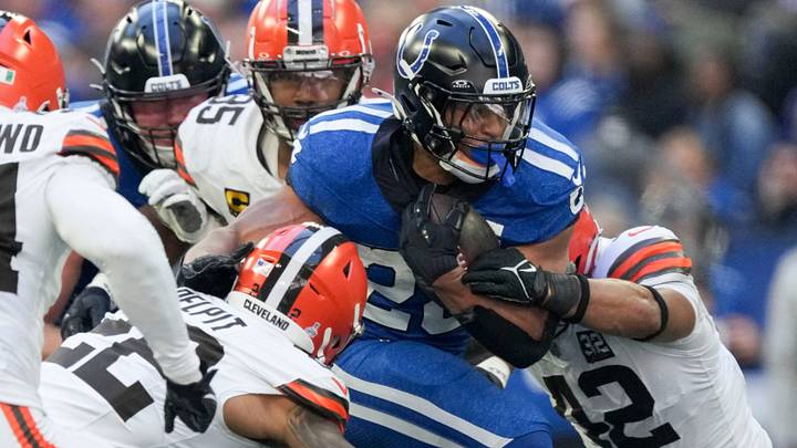 Indianapolis Colts running back Jonathan Taylor (28) rushes the ball Sunday, Oct. 22, 2023, during a game against the Cleveland Browns at Lucas Oil Stadium in Indianapolis. Indianapolis Colts running back Jonathan Taylor (28) rushes the ball Sunday, Oct. 22, 2023, during a game against the Cleveland Browns at Lucas Oil Stadium in Indianapolis.