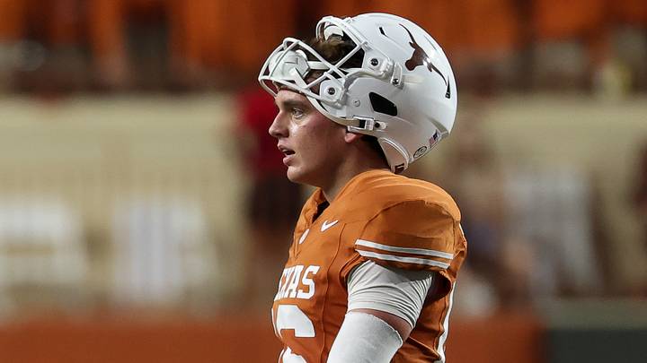 Texas Longhorns quarterback Arch Manning