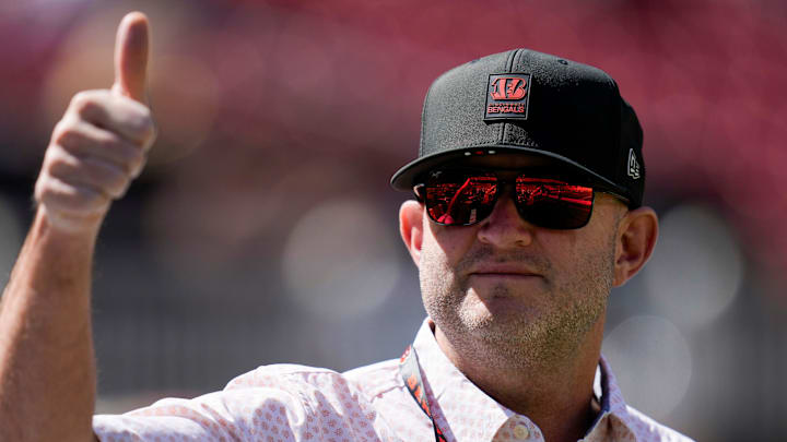 Cincinnati Bengals director of player personnel Duke Tobin gives a thumbs up during warmups before the NFL Week 1 game between the Cleveland Browns and the Cincinnati Bengals at Huntington Bank Field in Cleveland on Sunday, Sept. 7, 2025.
