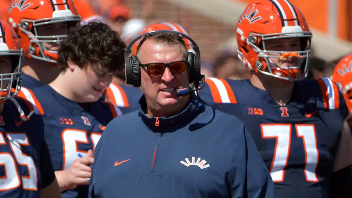 Sep 14, 2024; Champaign, Illinois, USA; Illinois Fighting Illini head coach Bret Bielema on the sidelines during the second half against the Central Michigan Chippewas at Memorial Stadium. Mandatory Credit: Ron Johnson-Imagn Images