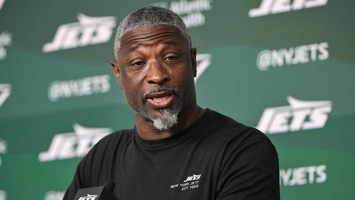 New York Jets head coach Aaron Glenn New York Jets head coach Aaron Glenn