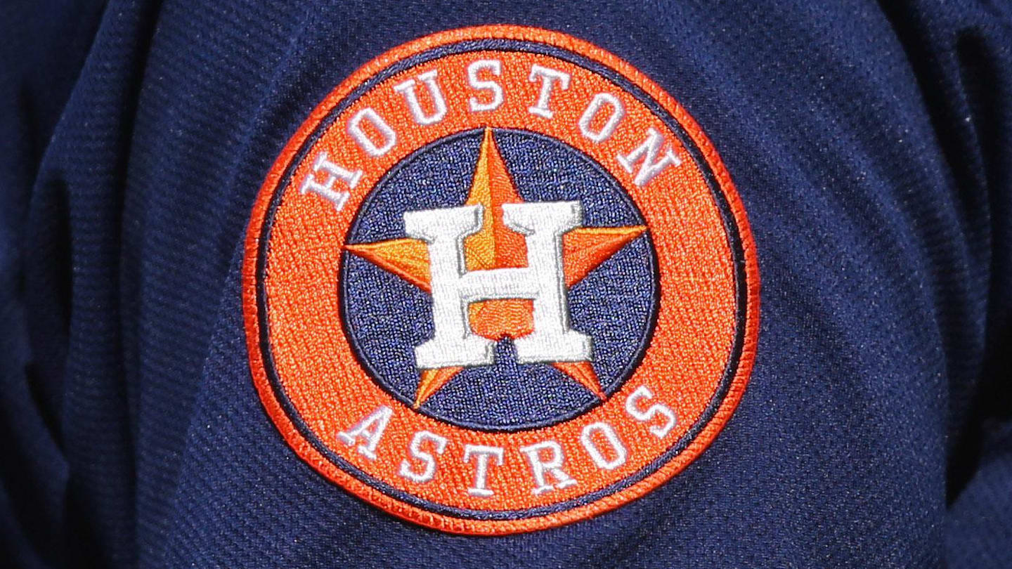 Astros Former Star Likely to Remain Put at Trade Deadline Amidst Red Sox  Streak, image size:1440x810