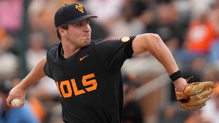 Tennessee Volunteers RHP Brayden Krenzel (34) pitches during a NCAA baseball game between the Tennessee Volunteers and Vanderbilt Commodores at Lindsey Nelson Stadium on May 11, 2025.