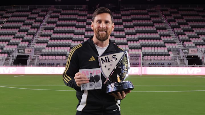 Dec 4, 2024; Ft. Lauderdale, Florida, USA; Inter Miami CF forward Lionel Messi (10) holds the London Donovan MVP Award during a presentation ceremony at Chase Stadium. Mandatory Credit: Sam Navarro-Imagn Images Dec 4, 2024; Ft. Lauderdale, Florida, USA; Inter Miami CF forward Lionel Messi (10) holds the London Donovan MVP Award during a presentation ceremony at Chase Stadium. Mandatory Credit: Sam Navarro-Imagn Images