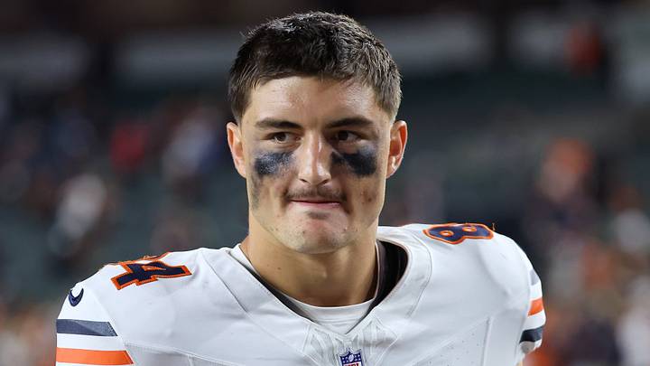Chicago Bears tight end Colston Loveland