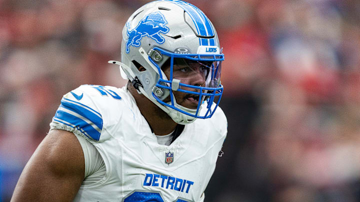 Lions Cardinals Football