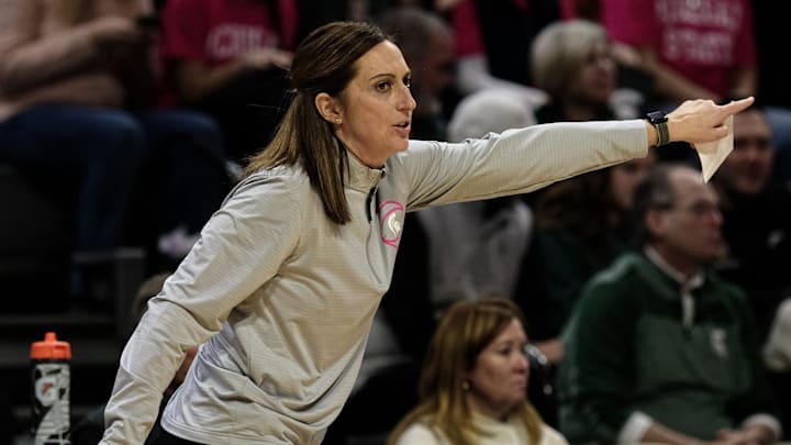 Robyn Fralick Michigan State Women's Head Basketball Coach directs her team against Indiana Sunday, Feb. 23, 2025 at the Breslin Center. Michigan State won 73-65.