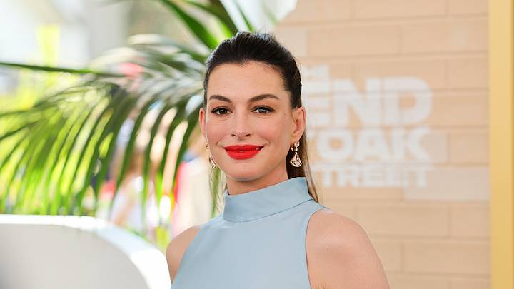 Anne Hathaway Anne Hathaway