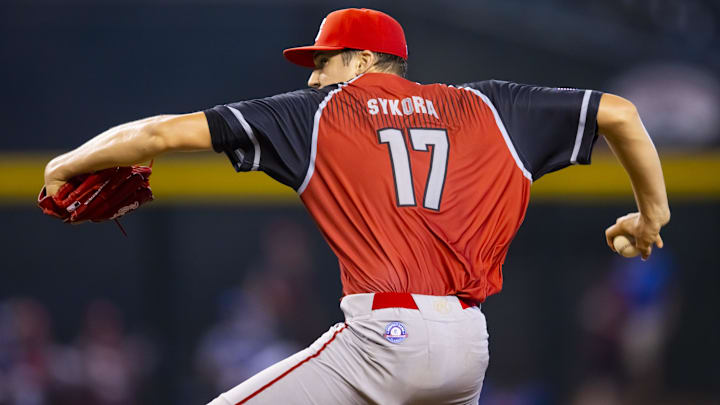 Aug 28, 2022; Phoenix, Arizona, US; West pitcher Travis Sykora pitches during the Perfect Game All-American Classic high school baseball game at Chase Field Aug 28, 2022; Phoenix, Arizona, US; West pitcher Travis Sykora pitches during the Perfect Game All-American Classic high school baseball game at Chase Field