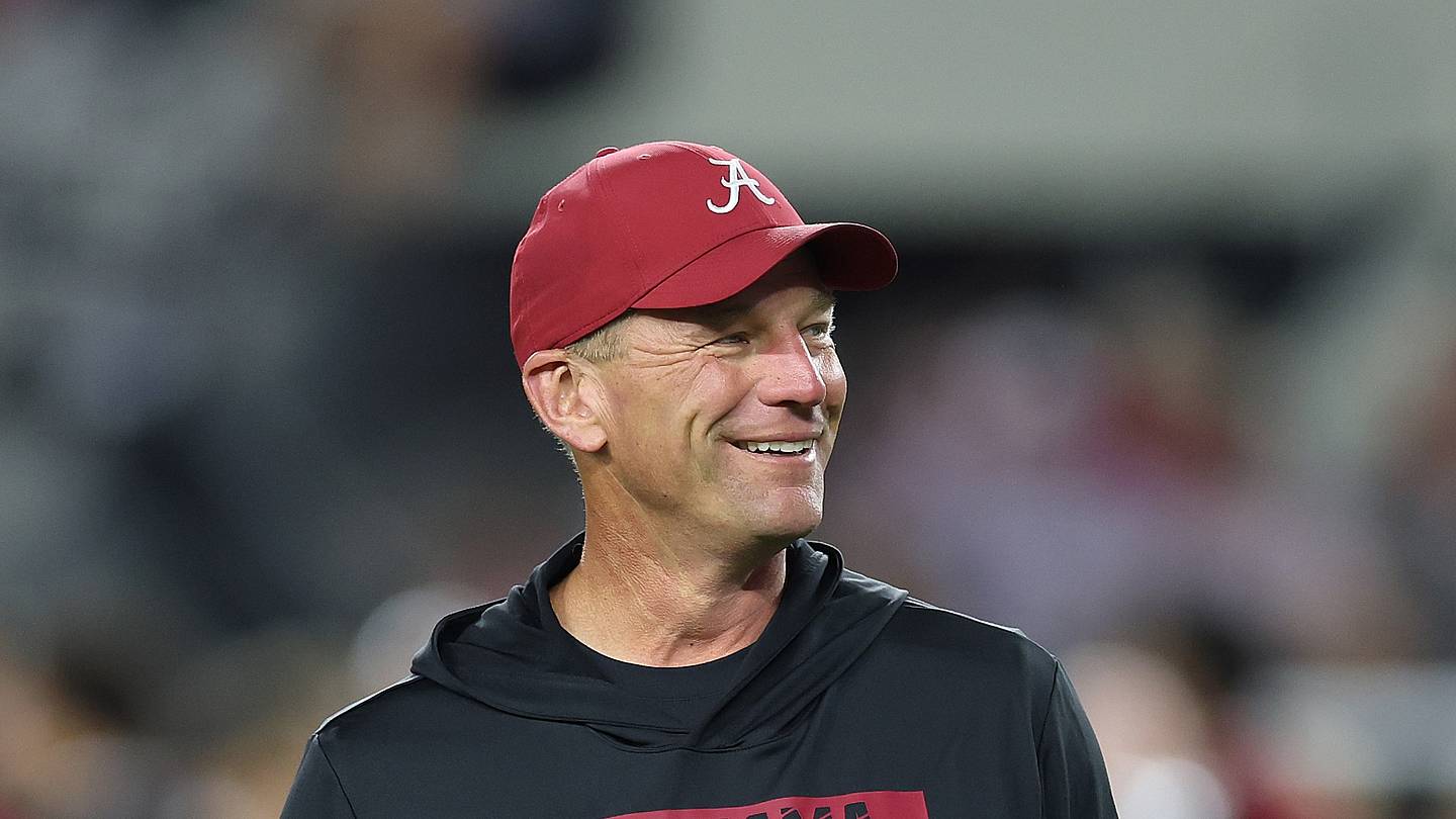 Alabama Extends DeBoer Through 2033, $12.5 M Salary