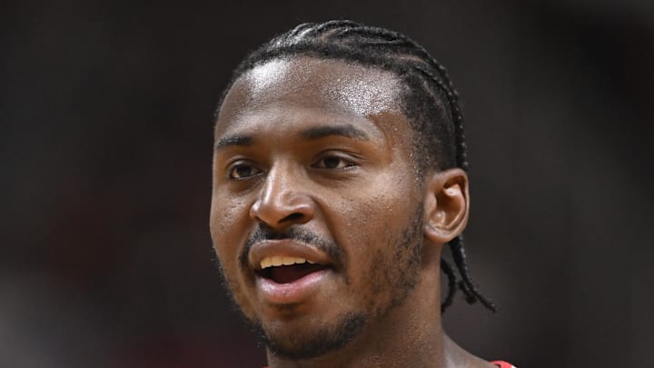 Mar 26, 2026; San Jose, CA, USA; Arizona Wildcats guard Jaden Bradley (0) looks on against the Arkansas Razorbacks in the first half during a Sweet Sixteen game of the West Regional of the men's 2026 NCAA Tournament at SAP Center. Mandatory Credit: Eakin Howard-Imagn Images Mar 26, 2026; San Jose, CA, USA; Arizona Wildcats guard Jaden Bradley (0) looks on against the Arkansas Razorbacks in the first half during a Sweet Sixteen game of the West Regional of the men's 2026 NCAA Tournament at SAP Center. Mandatory Credit: Eakin Howard-Imagn Images