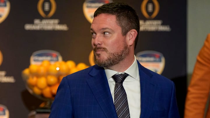 Oregon head coach Dan Lanning departs the head coaches press conference ahead of Orange Bowl on Dec. 31, 2025, in Dania Beach, Florida. Oregon head coach Dan Lanning departs the head coaches press conference ahead of Orange Bowl on Dec. 31, 2025, in Dania Beach, Florida.