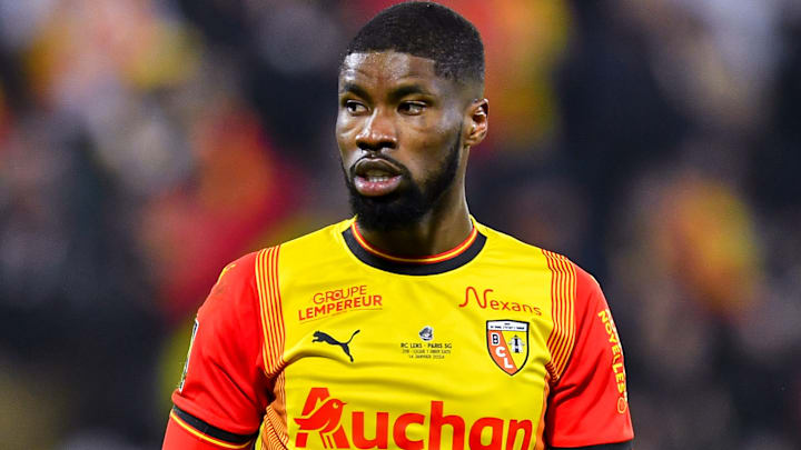 Kevin Danso manquera ce retour.