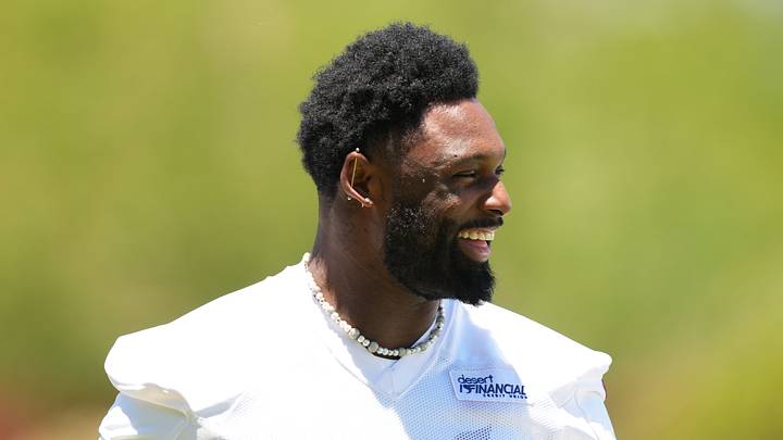 Jun 9, 2026; Tempe, AZ, USA; Arizona Cardinals 2025-2026 outside linebacker Josh Sweat (10) during minicamp at Arizona Cardinals Training Center. Mandatory Credit: Joe Camporeale-Imagn Images Jun 9, 2026; Tempe, AZ, USA; Arizona Cardinals 2025-2026 outside linebacker Josh Sweat (10) during minicamp at Arizona Cardinals Training Center. Mandatory Credit: Joe Camporeale-Imagn Images