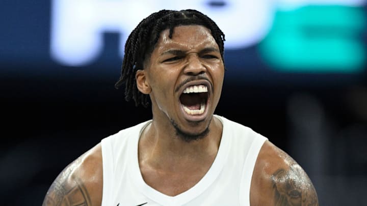 Portland Trail Blazers v Golden State Warriors Portland Trail Blazers v Golden State Warriors