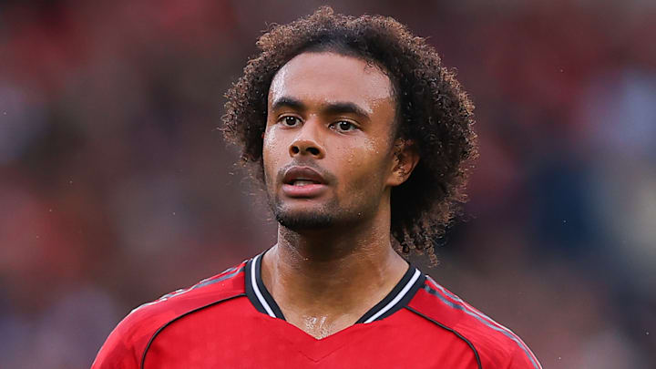 Joshua Zirkzee has struggled for minutes this season.