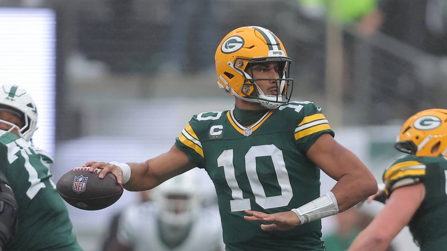 Jordan Love answers biggest Packers question in redemptive finish 