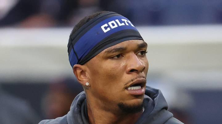 Indianapolis Colts quarterback Anthony Richardson Sr. practices