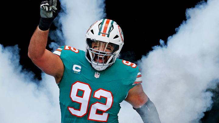 Miami Dolphins defensive tackle Zach Sieler Miami Dolphins defensive tackle Zach Sieler
