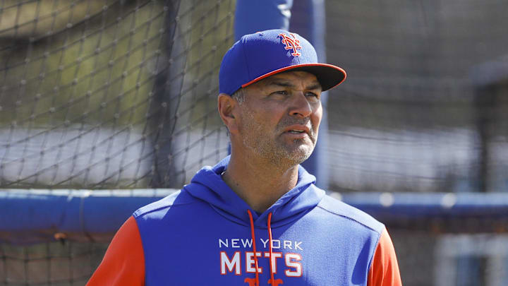 Mar 13, 2022; Port St. Lucie, FL, USA; New York Mets hitting coach Eric Chavez looks on as players take batting practice during spring training. Mandatory Credit: Sam Navarro-Imagn Images Mar 13, 2022; Port St. Lucie, FL, USA; New York Mets hitting coach Eric Chavez looks on as players take batting practice during spring training. Mandatory Credit: Sam Navarro-Imagn Images